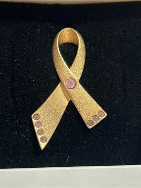 Breast Cancer Ribbon W / Pink Stones Pin..AVON